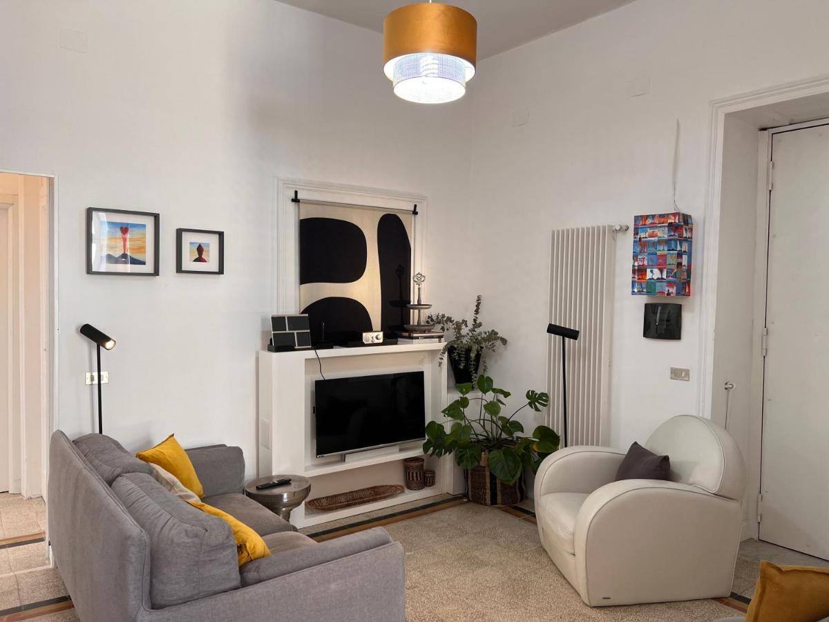 Le Scale Del Principe Apartment Naples Exterior photo